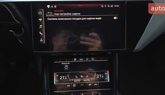 Белый Ауди E-Tron, объемом двигателя 0 л и пробегом 110 тыс. км за 37700 $, фото 88 на Automoto.ua