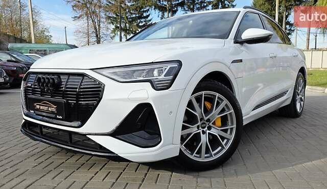 Белый Ауди E-Tron, объемом двигателя 0 л и пробегом 110 тыс. км за 37700 $, фото 38 на Automoto.ua