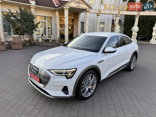 Ауди E-Tron 2023 в Хмельницком на Automoto.ua Белый Ауди E-Tron, объемом двигателя 0 л и пробегом 28 тыс. км за 39500 $, фото 2 на Automoto.ua