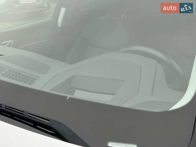 Белый Ауди E-Tron, объемом двигателя 0 л и пробегом 41 тыс. км за 41325 $, фото 15 на Automoto.ua