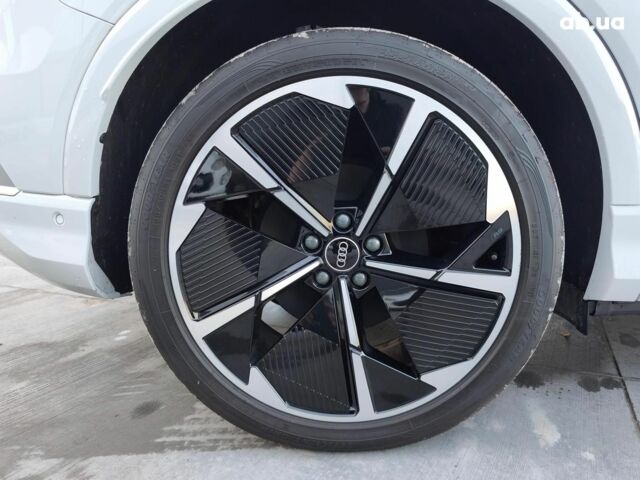 Белый Ауди E-Tron, объемом двигателя 1 л и пробегом 1 тыс. км за 37990 $, фото 15 на Automoto.ua