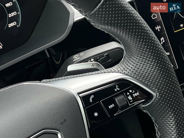 Білий Ауді E-Tron, об'ємом двигуна 0 л та пробігом 48 тис. км за 48798 $, фото 58 на Automoto.ua