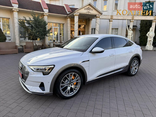 Ауди E-Tron 2023 в Хмельницком на Automoto.ua Белый Ауди E-Tron, объемом двигателя 0 л и пробегом 28 тыс. км за 39500 $, фото 1 на Automoto.ua