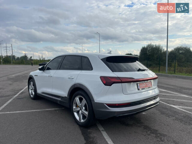 Білий Ауді E-Tron, об'ємом двигуна 0 л та пробігом 29 тис. км за 37999 $, фото 4 на Automoto.ua