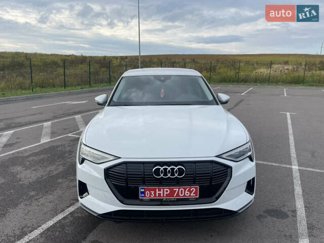 Білий Ауді E-Tron, об'ємом двигуна 0 л та пробігом 29 тис. км за 37999 $, фото 15 на Automoto.ua