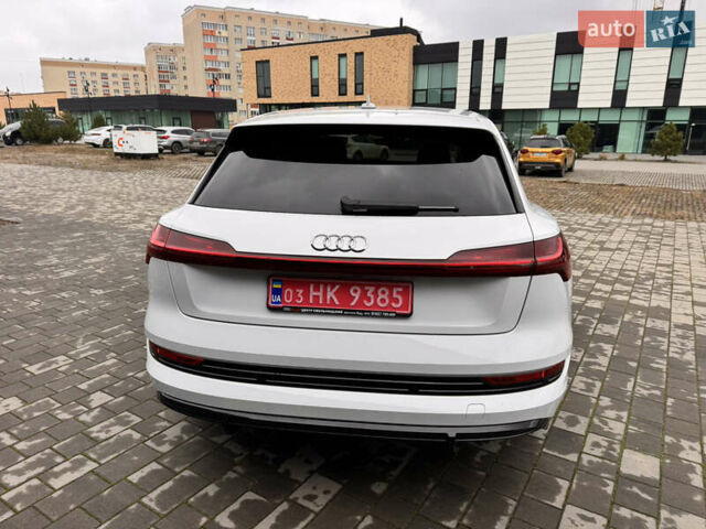 Белый Ауди E-Tron, объемом двигателя 0 л и пробегом 27 тыс. км за 38800 $, фото 9 на Automoto.ua