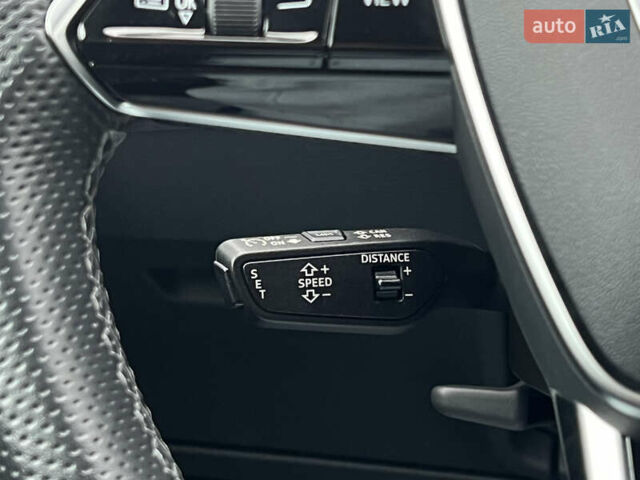 Білий Ауді E-Tron, об'ємом двигуна 0 л та пробігом 48 тис. км за 48798 $, фото 59 на Automoto.ua