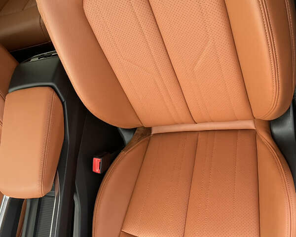 Білий Ауді E-Tron, об'ємом двигуна 0 л та пробігом 29 тис. км за 37999 $, фото 44 на Automoto.ua