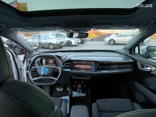 Белый Ауди E-Tron, объемом двигателя 1 л и пробегом 1 тыс. км за 37990 $, фото 27 на Automoto.ua