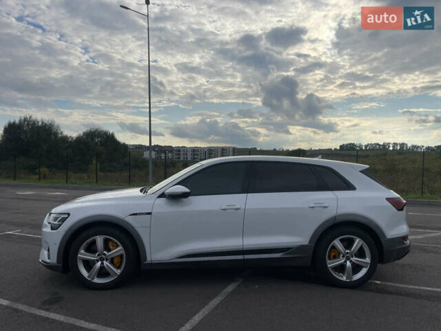 Білий Ауді E-Tron, об'ємом двигуна 0 л та пробігом 29 тис. км за 37999 $, фото 3 на Automoto.ua