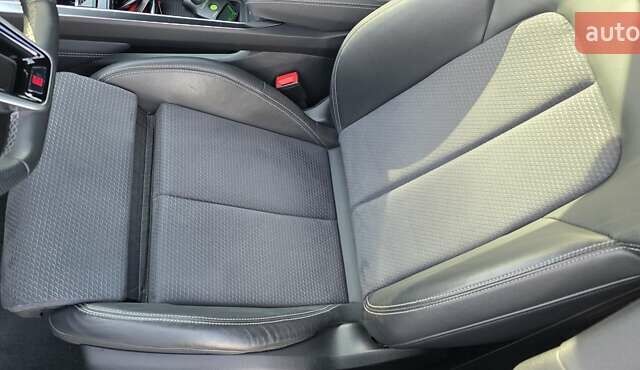 Белый Ауди E-Tron, объемом двигателя 0 л и пробегом 110 тыс. км за 37700 $, фото 57 на Automoto.ua