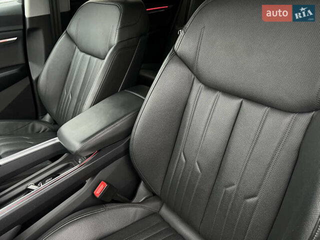 Белый Ауди E-Tron, объемом двигателя 0 л и пробегом 41 тыс. км за 41325 $, фото 29 на Automoto.ua