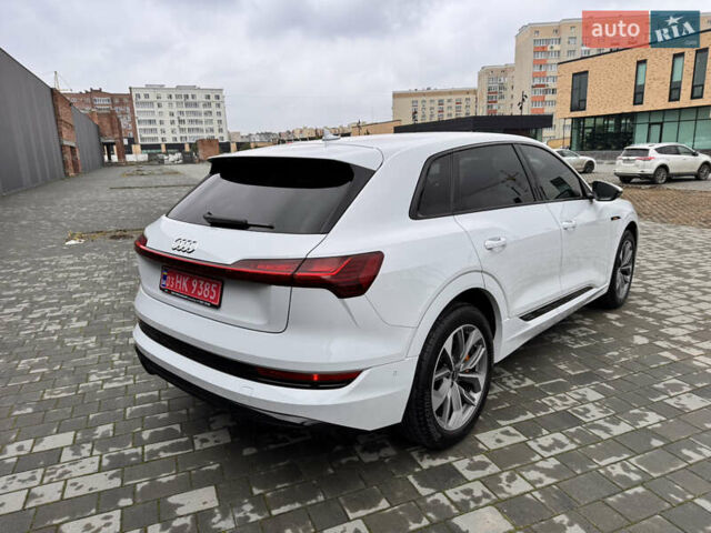 Белый Ауди E-Tron, объемом двигателя 0 л и пробегом 27 тыс. км за 38800 $, фото 8 на Automoto.ua
