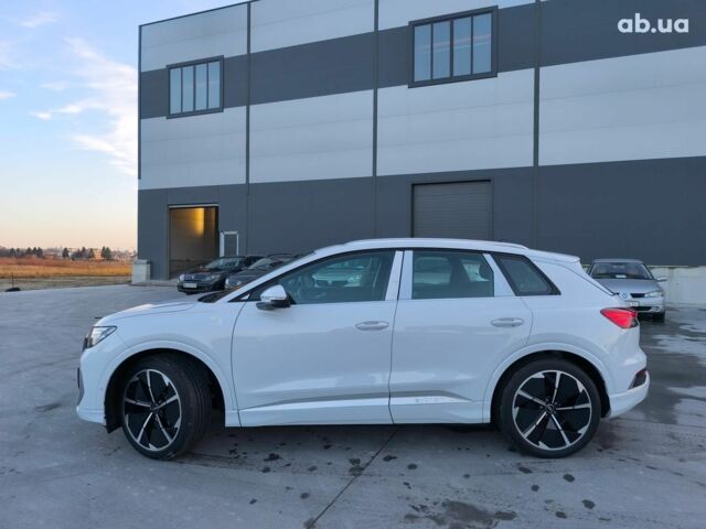 Белый Ауди E-Tron, объемом двигателя 1 л и пробегом 1 тыс. км за 37990 $, фото 2 на Automoto.ua
