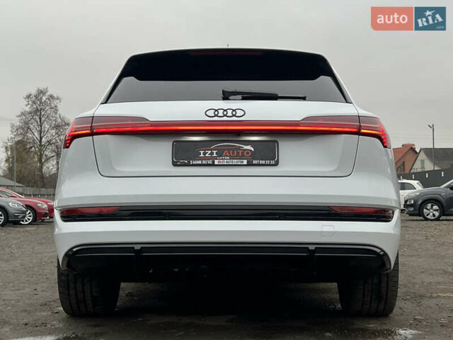 Белый Ауди E-Tron, объемом двигателя 0 л и пробегом 41 тыс. км за 41325 $, фото 6 на Automoto.ua