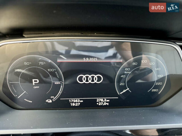 Белый Ауди E-Tron, объемом двигателя 0 л и пробегом 17 тыс. км за 47500 $, фото 14 на Automoto.ua