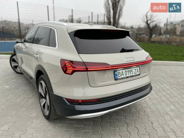 Бежевий Ауді E-Tron, об'ємом двигуна 0 л та пробігом 80 тис. км за 36000 $, фото 44 на Automoto.ua
