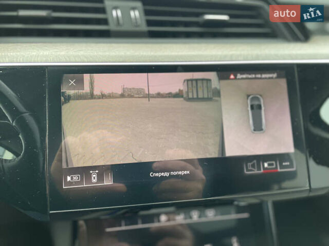 Бежевий Ауді E-Tron, об'ємом двигуна 0 л та пробігом 80 тис. км за 36000 $, фото 23 на Automoto.ua