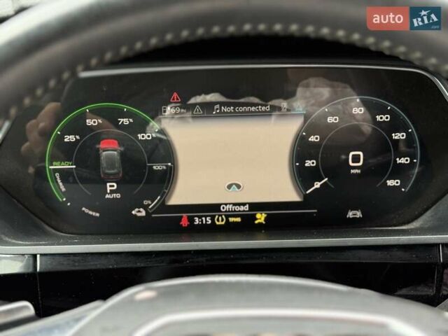 Ауді E-Tron 2019 у Львові на Automoto.ua Бежевий Ауді E-Tron, об'ємом двигуна 0 л та пробігом 92 тис. км за 20900 $, фото 21 на Automoto.ua