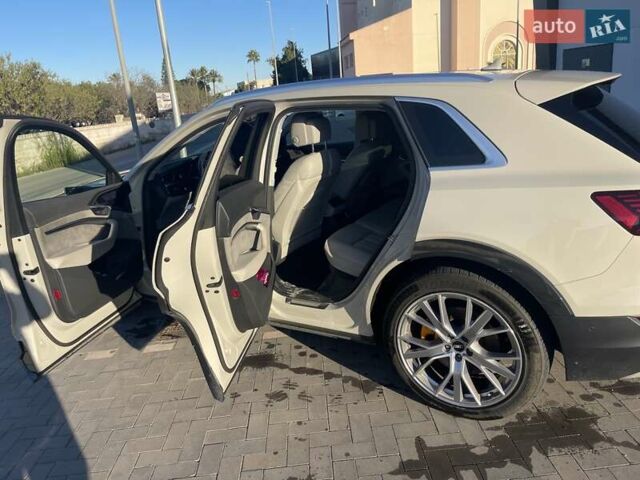 Ауди E-Tron 2020 в Одессе на Automoto.ua Бежевый Ауди E-Tron, объемом двигателя 0 л и пробегом 81 тыс. км за 43268 $, фото 3 на Automoto.ua