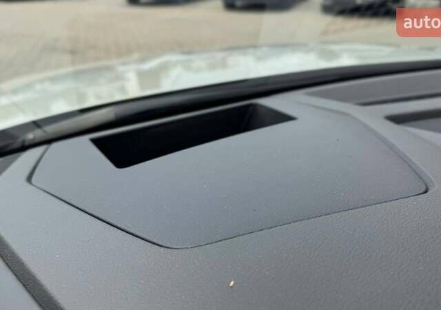 Бежевый Ауди E-Tron, объемом двигателя 0 л и пробегом 95 тыс. км за 36515 $, фото 17 на Automoto.ua