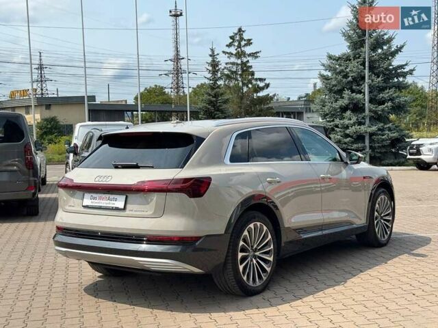 Бежевый Ауди E-Tron, объемом двигателя 0 л и пробегом 95 тыс. км за 36515 $, фото 6 на Automoto.ua