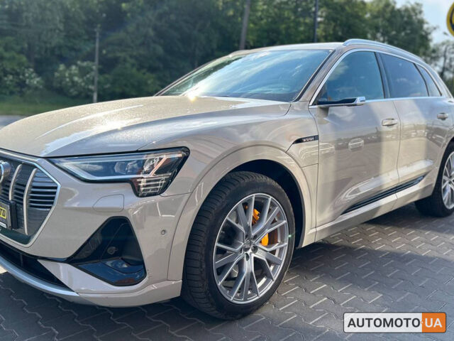 Бежевый Ауди E-Tron, объемом двигателя 95 л и пробегом 30 тыс. км за 48500 $, фото 2 на Automoto.ua
