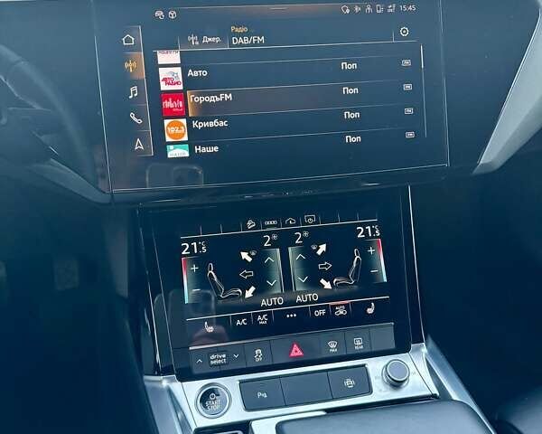 Бежевый Ауди E-Tron, объемом двигателя 0 л и пробегом 38 тыс. км за 54200 $, фото 8 на Automoto.ua
