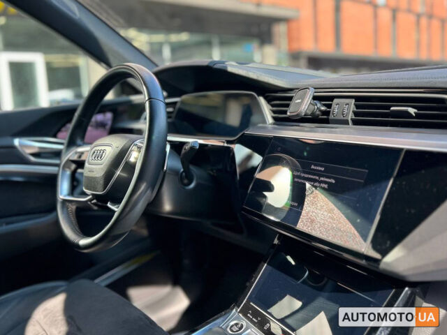 Бежевый Ауди E-Tron, объемом двигателя 95 л и пробегом 30 тыс. км за 48500 $, фото 12 на Automoto.ua