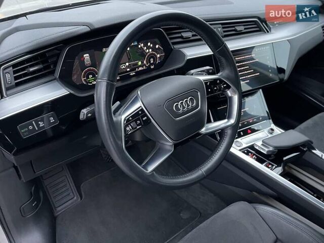 Бежевый Ауди E-Tron, объемом двигателя 0 л и пробегом 79 тыс. км за 33700 $, фото 18 на Automoto.ua