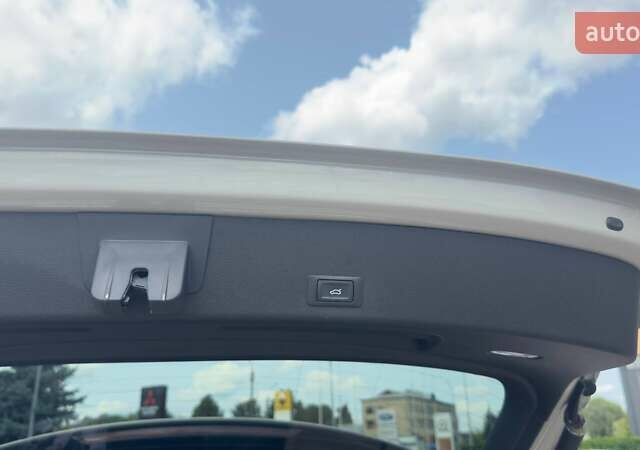 Бежевый Ауди E-Tron, объемом двигателя 0 л и пробегом 95 тыс. км за 36515 $, фото 23 на Automoto.ua