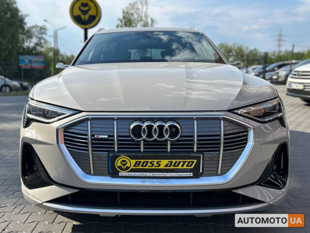 Бежевый Ауди E-Tron, объемом двигателя 95 л и пробегом 30 тыс. км за 48500 $, фото 1 на Automoto.ua