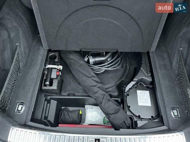 Бежевый Ауди E-Tron, объемом двигателя 0 л и пробегом 79 тыс. км за 33700 $, фото 33 на Automoto.ua