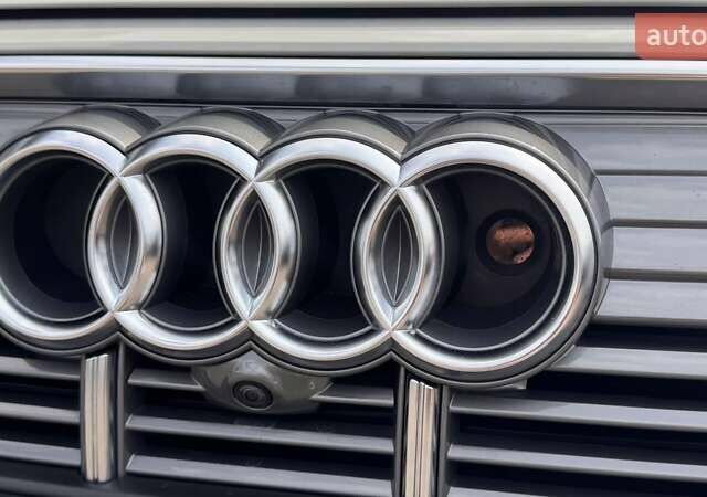 Бежевый Ауди E-Tron, объемом двигателя 0 л и пробегом 95 тыс. км за 36515 $, фото 9 на Automoto.ua