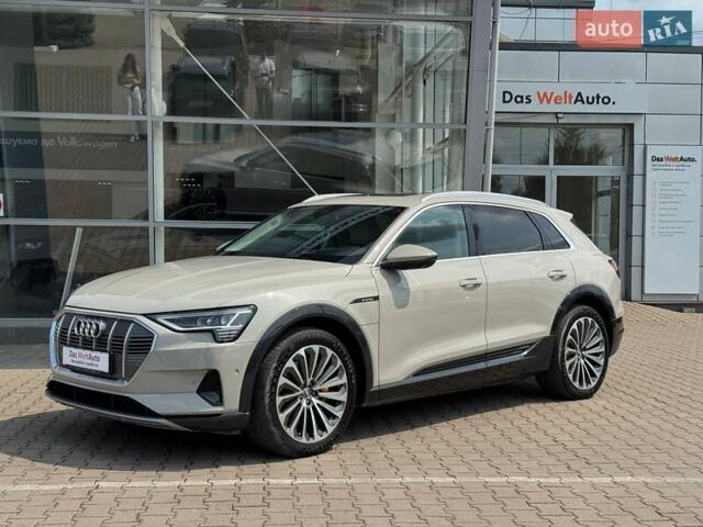 Бежевый Ауди E-Tron, объемом двигателя 0 л и пробегом 95 тыс. км за 36515 $, фото 2 на Automoto.ua