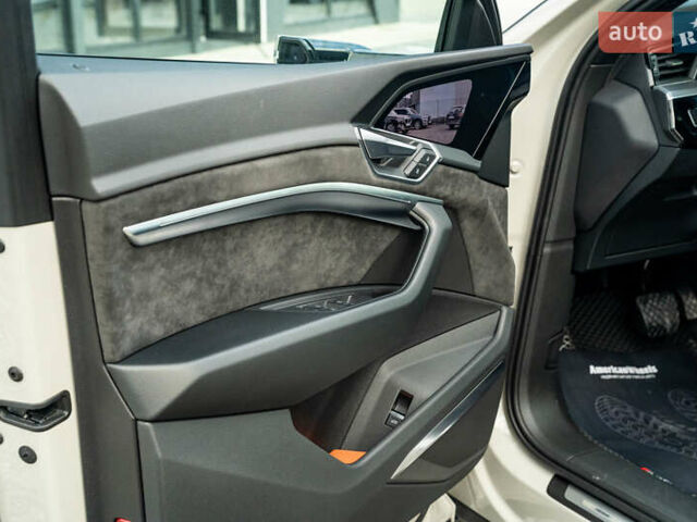 Бежевый Ауди E-Tron, объемом двигателя 0 л и пробегом 44 тыс. км за 36900 $, фото 51 на Automoto.ua