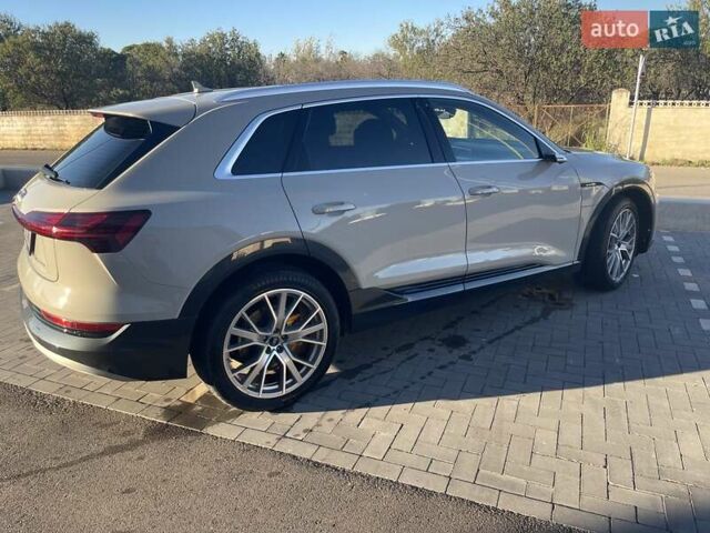 Ауди E-Tron 2020 в Одессе на Automoto.ua Бежевый Ауди E-Tron, объемом двигателя 0 л и пробегом 81 тыс. км за 43268 $, фото 2 на Automoto.ua