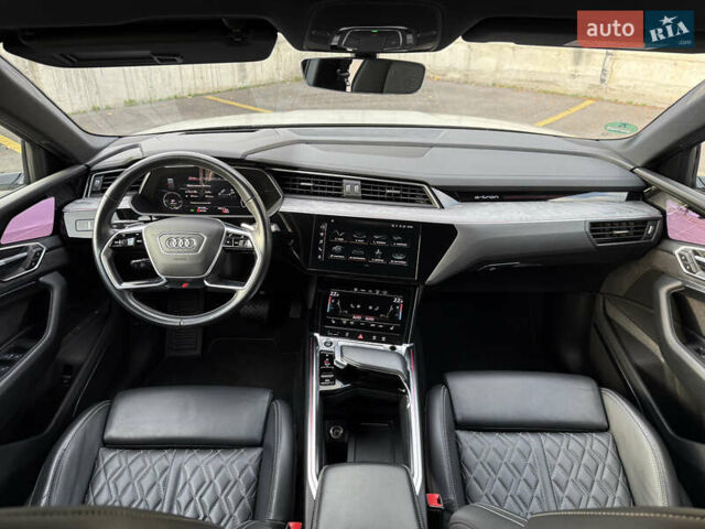 Бежевый Ауди E-Tron, объемом двигателя 0 л и пробегом 81 тыс. км за 39999 $, фото 54 на Automoto.ua