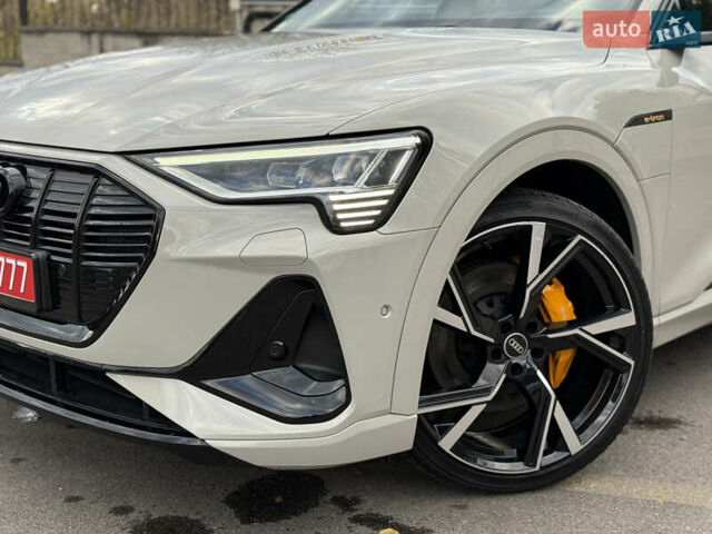 Бежевый Ауди E-Tron, объемом двигателя 0 л и пробегом 81 тыс. км за 39999 $, фото 26 на Automoto.ua