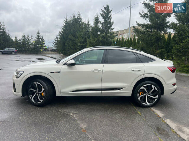 Бежевый Ауди E-Tron, объемом двигателя 0 л и пробегом 40 тыс. км за 41500 $, фото 1 на Automoto.ua
