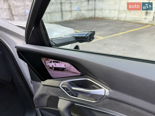 Бежевый Ауди E-Tron, объемом двигателя 0 л и пробегом 81 тыс. км за 39999 $, фото 78 на Automoto.ua