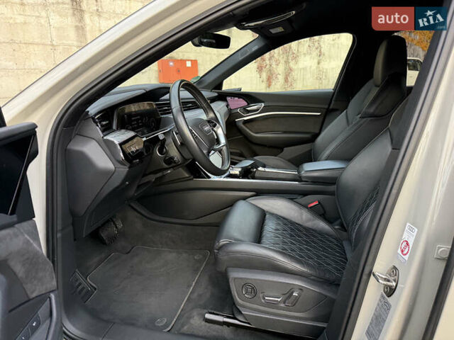 Бежевый Ауди E-Tron, объемом двигателя 0 л и пробегом 81 тыс. км за 39999 $, фото 46 на Automoto.ua