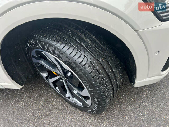 Бежевый Ауди E-Tron, объемом двигателя 0 л и пробегом 40 тыс. км за 41500 $, фото 10 на Automoto.ua
