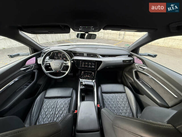 Бежевый Ауди E-Tron, объемом двигателя 0 л и пробегом 81 тыс. км за 39999 $, фото 56 на Automoto.ua