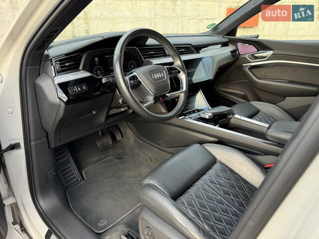 Бежевый Ауди E-Tron, объемом двигателя 0 л и пробегом 81 тыс. км за 39999 $, фото 39 на Automoto.ua