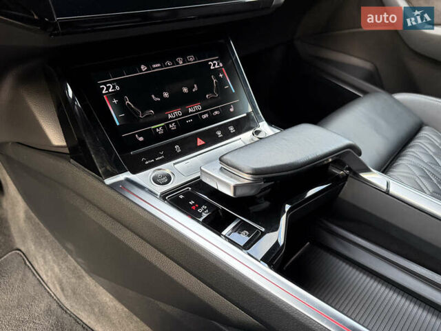 Бежевый Ауди E-Tron, объемом двигателя 0 л и пробегом 81 тыс. км за 39999 $, фото 48 на Automoto.ua