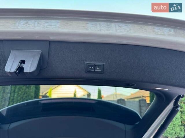 Бежевый Ауди E-Tron, объемом двигателя 0 л и пробегом 42 тыс. км за 51000 $, фото 3 на Automoto.ua
