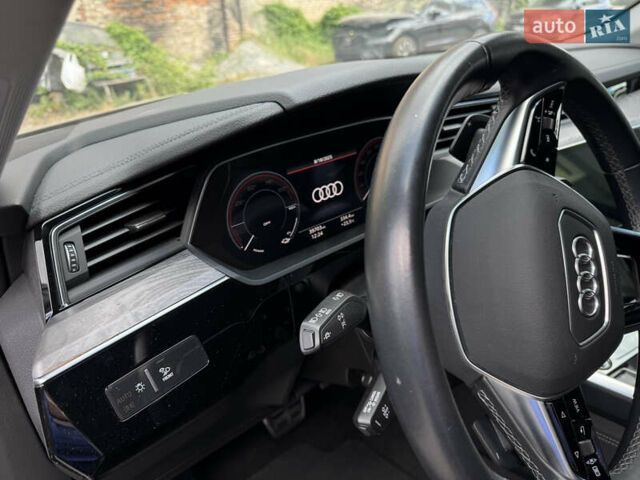 Бежевый Ауди E-Tron, объемом двигателя 0 л и пробегом 41 тыс. км за 39500 $, фото 20 на Automoto.ua