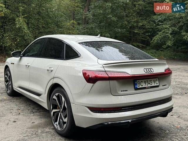 Бежевый Ауди E-Tron, объемом двигателя 0 л и пробегом 41 тыс. км за 39500 $, фото 5 на Automoto.ua