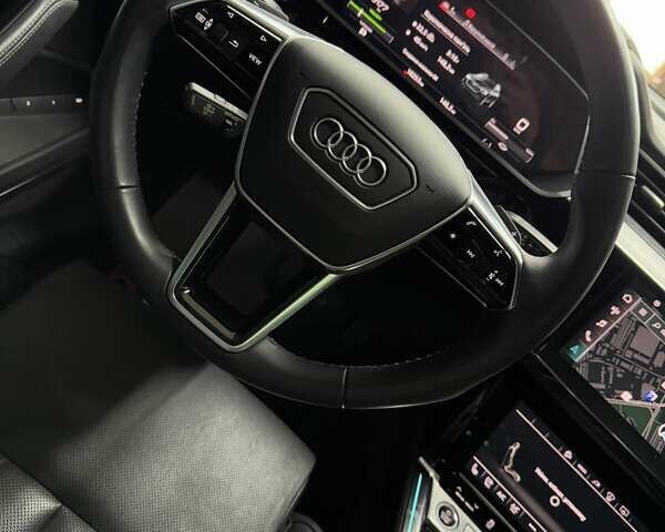 Бежевый Ауди E-Tron, объемом двигателя 0 л и пробегом 18 тыс. км за 49900 $, фото 26 на Automoto.ua